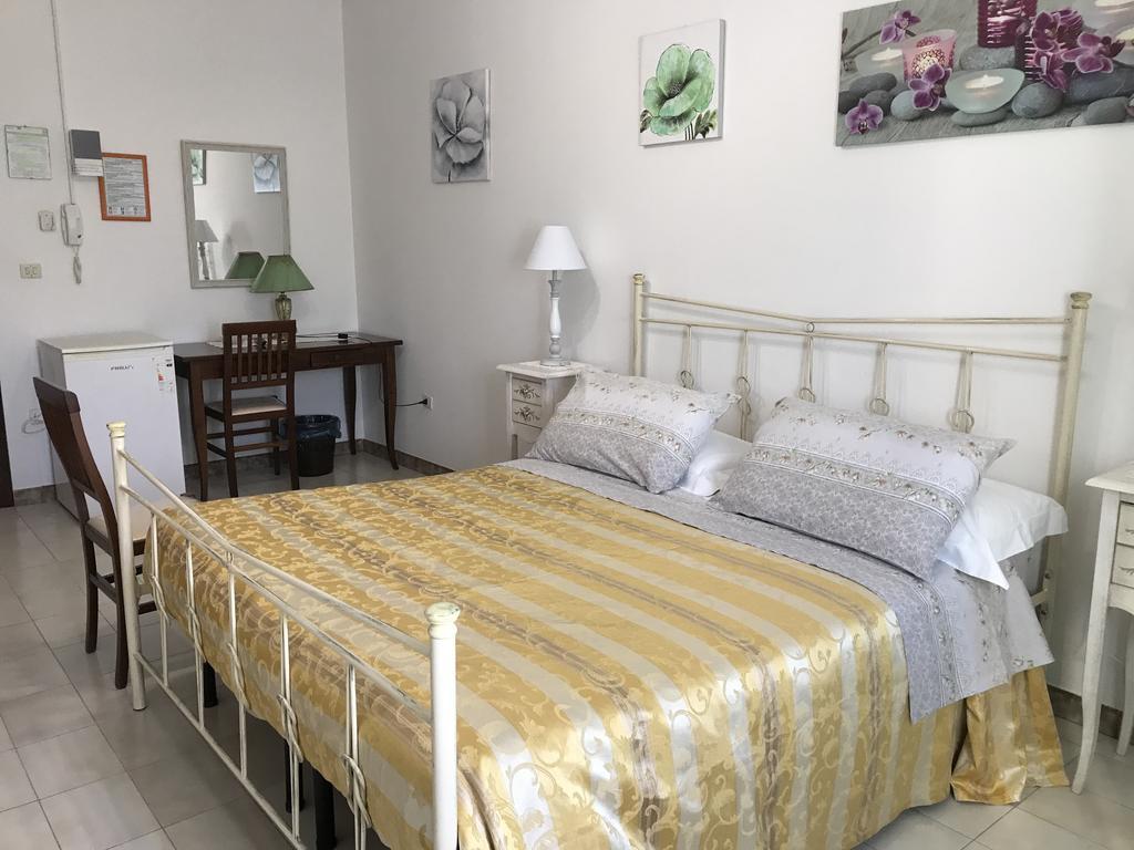 Albergo Europa Marina di Mancaversa Extérieur photo