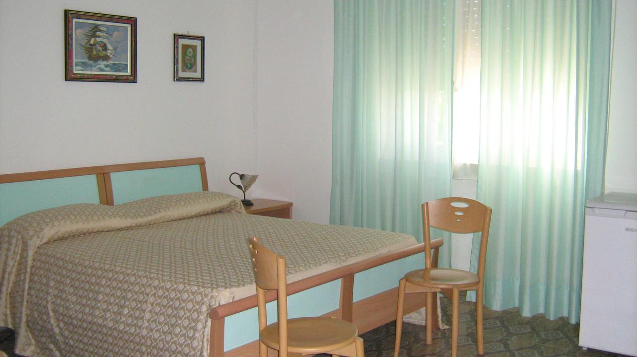 Albergo Europa Marina di Mancaversa Extérieur photo